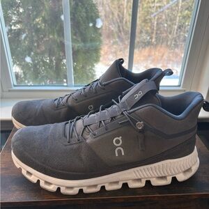 On Running Men's Gray High-Top Sneakers
